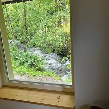 Apartment Bachrauschen Im Dreisamtal *